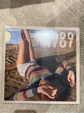 1989 Taylor Swift Sunrise Blvd Yellow Edition Vinyl NEW